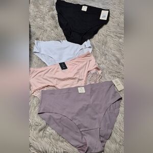 Deesse Lingerie Panties With La Ve En Rose Pair